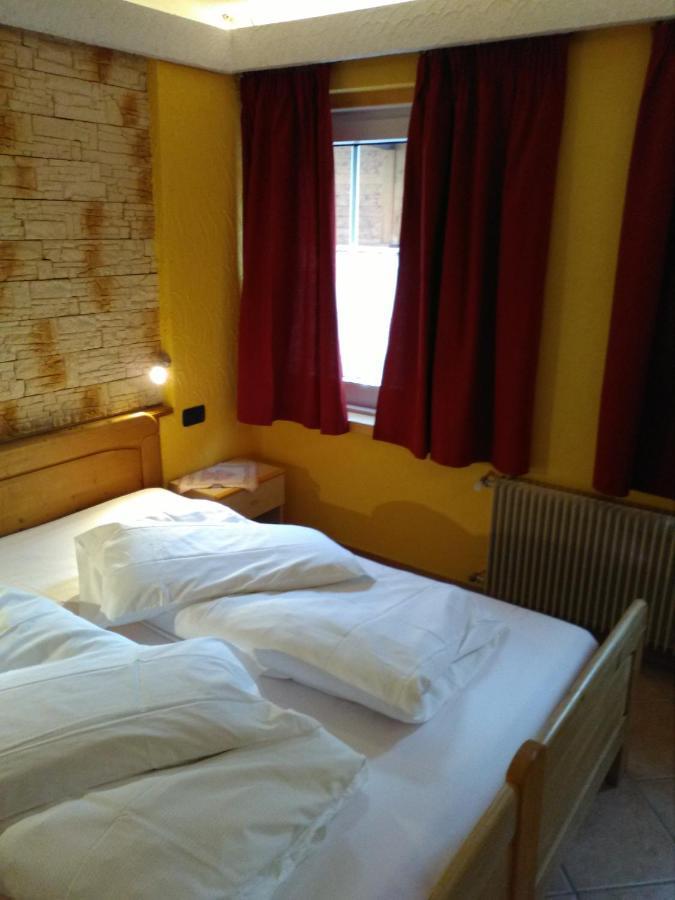 Casa Claudio-Appartamenti In Centro Campitello di Fassa Zewnętrze zdjęcie