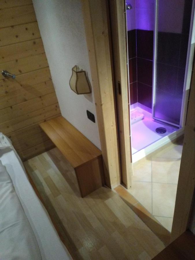 Casa Claudio-Appartamenti In Centro Campitello di Fassa Zewnętrze zdjęcie