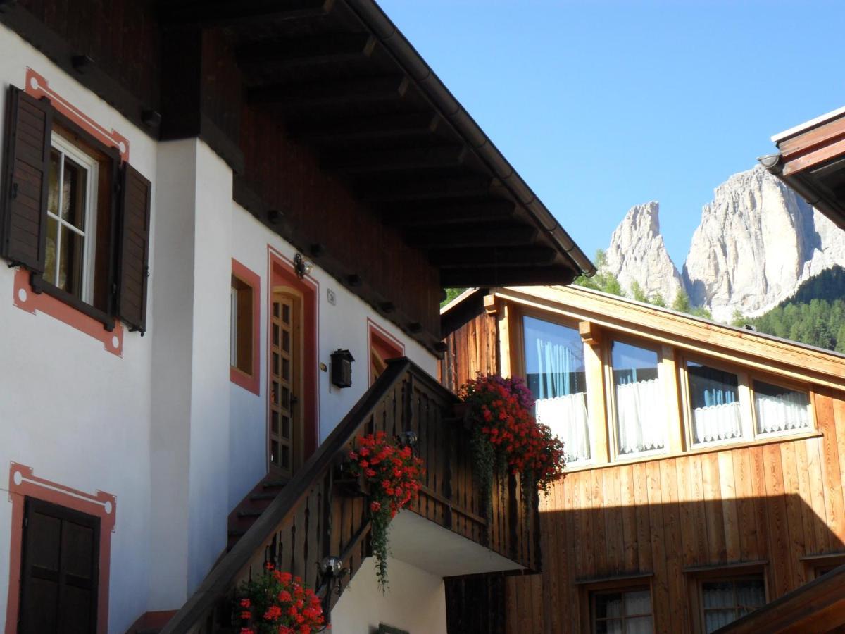 Casa Claudio-Appartamenti In Centro Campitello di Fassa Zewnętrze zdjęcie
