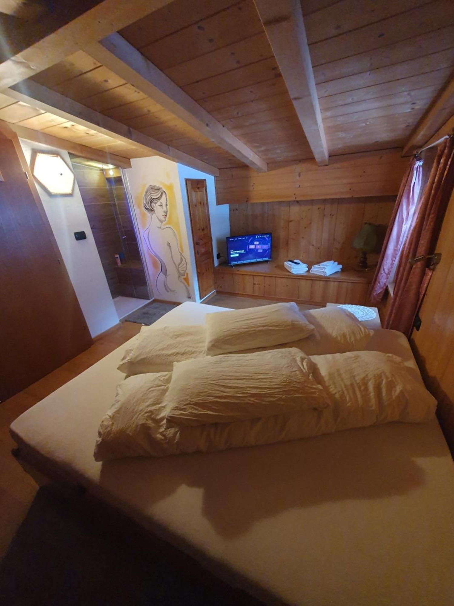 Casa Claudio-Appartamenti In Centro Campitello di Fassa Zewnętrze zdjęcie