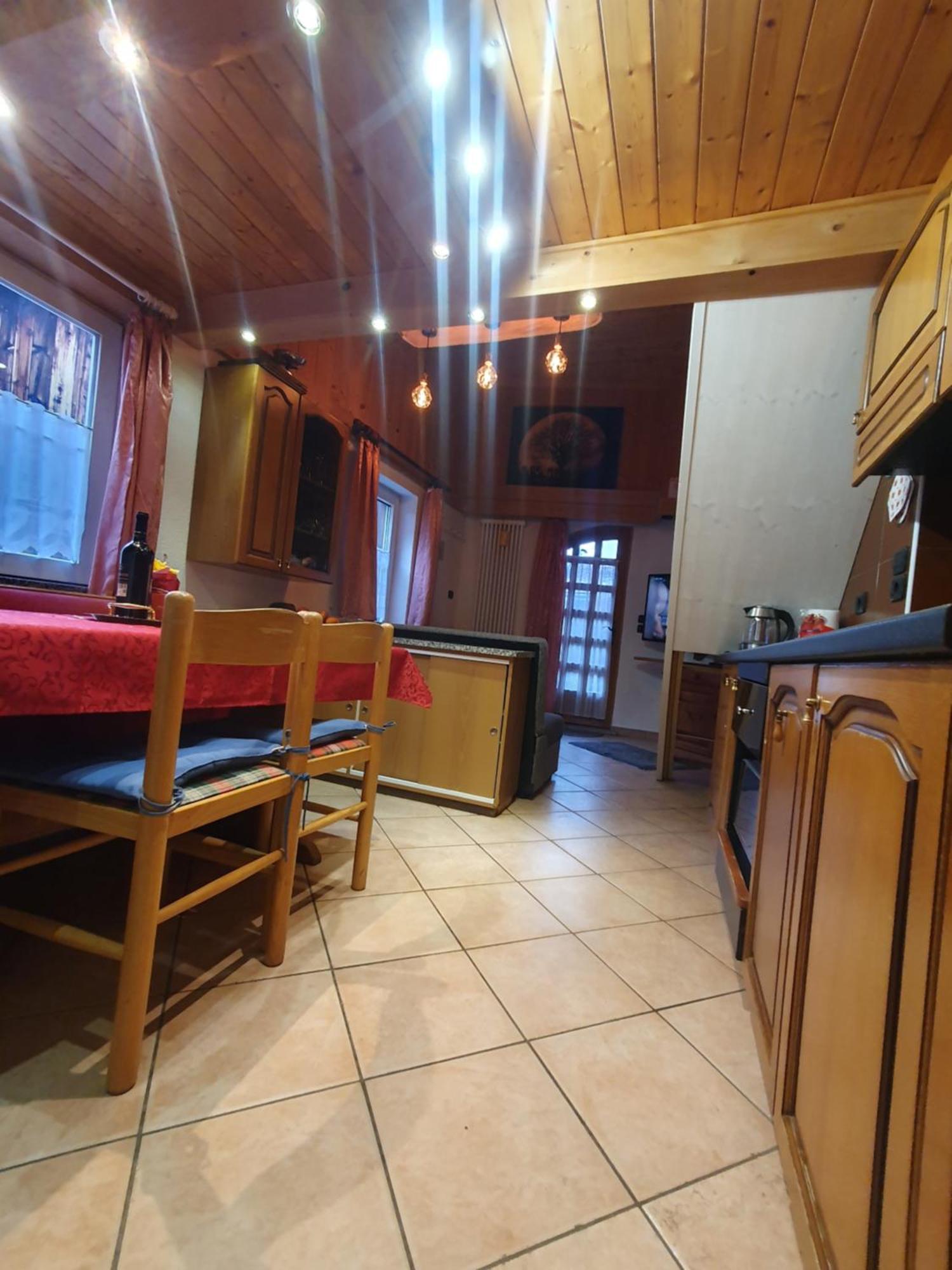 Casa Claudio-Appartamenti In Centro Campitello di Fassa Zewnętrze zdjęcie