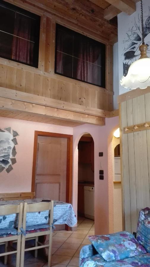 Casa Claudio-Appartamenti In Centro Campitello di Fassa Zewnętrze zdjęcie